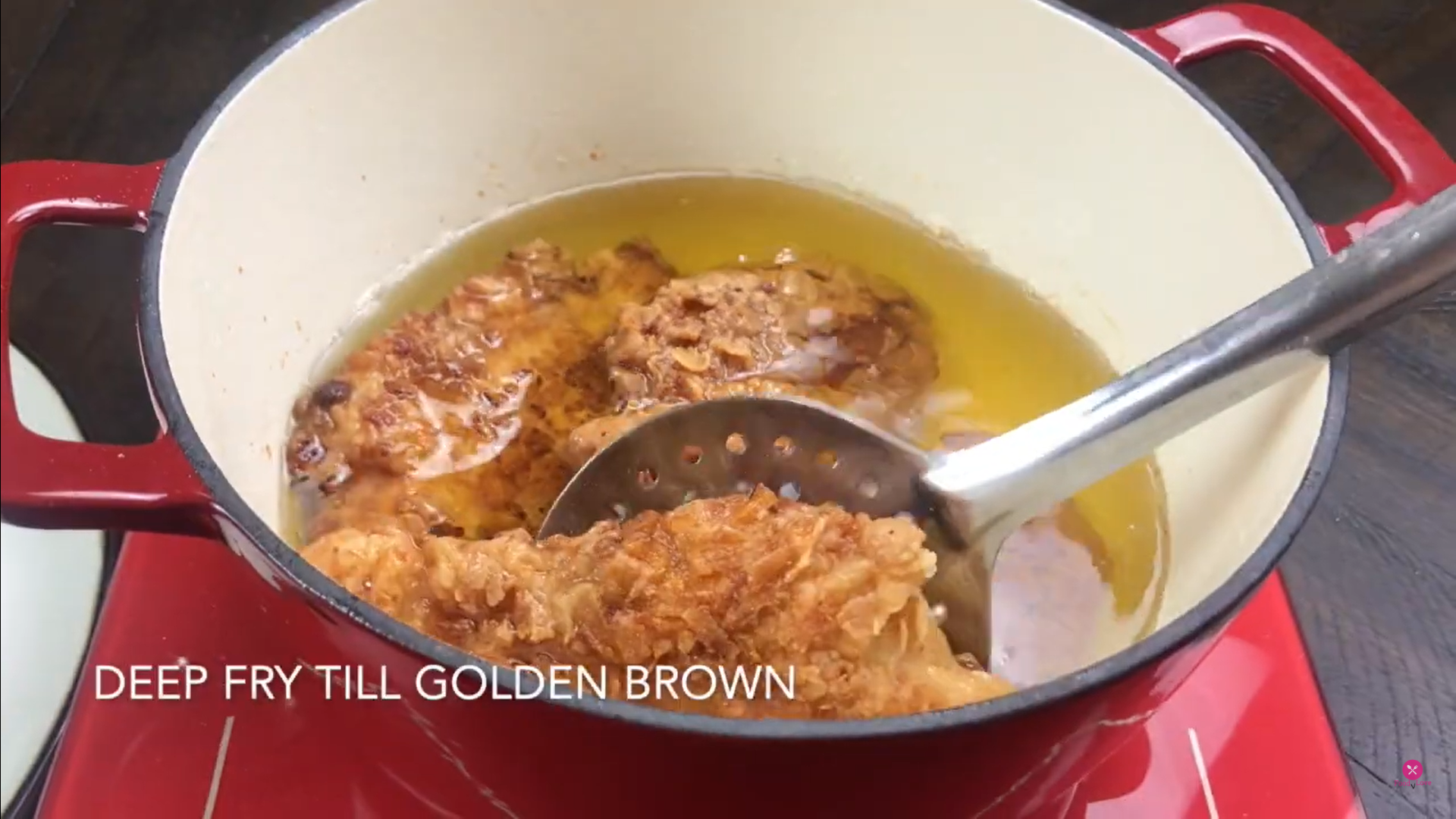 deep frying chicken in the oil