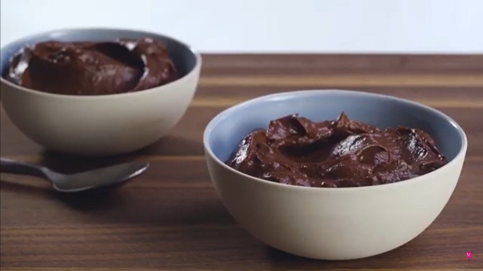 healthy chocolate pudding