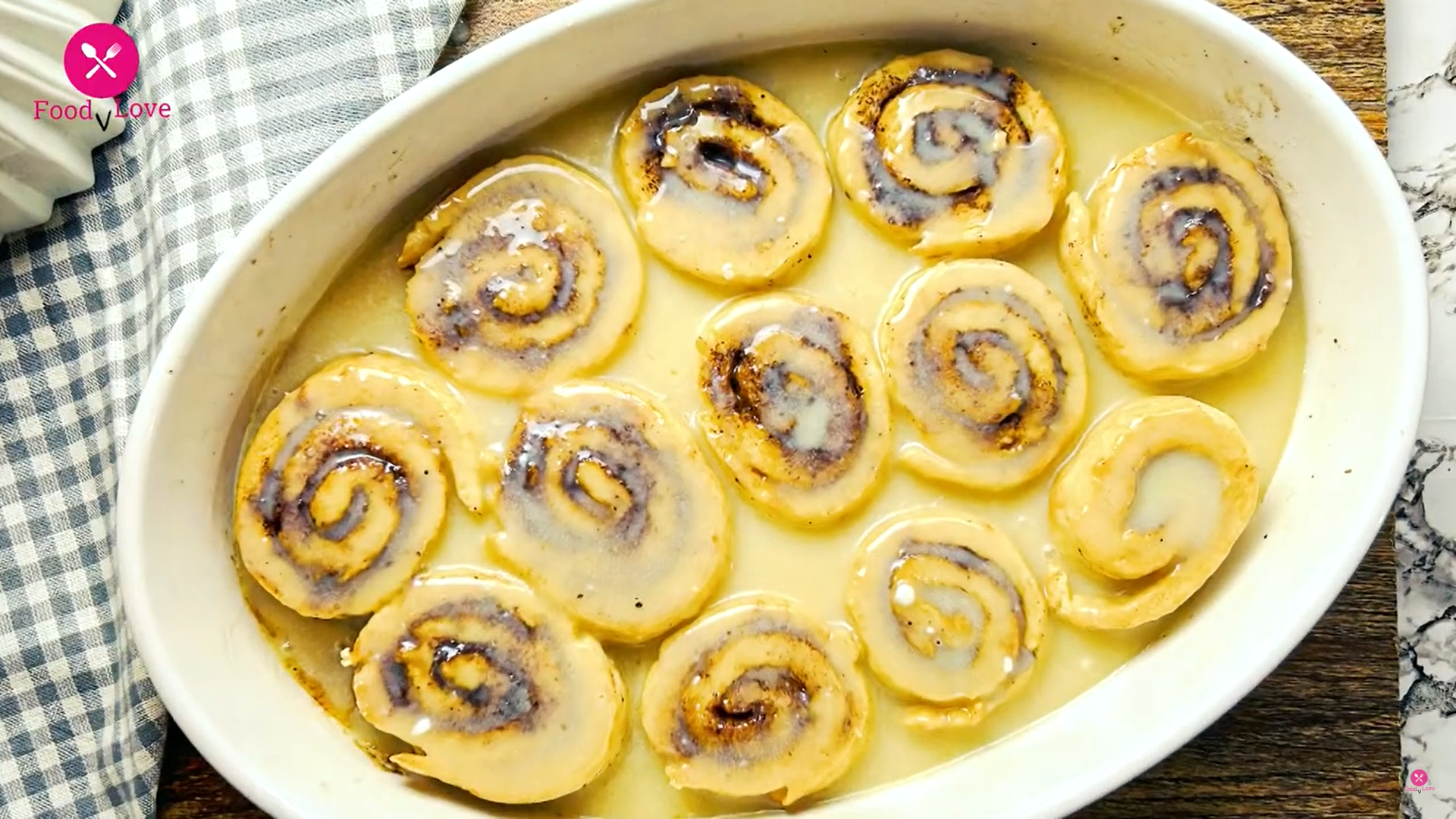 keto cinnamon rolls