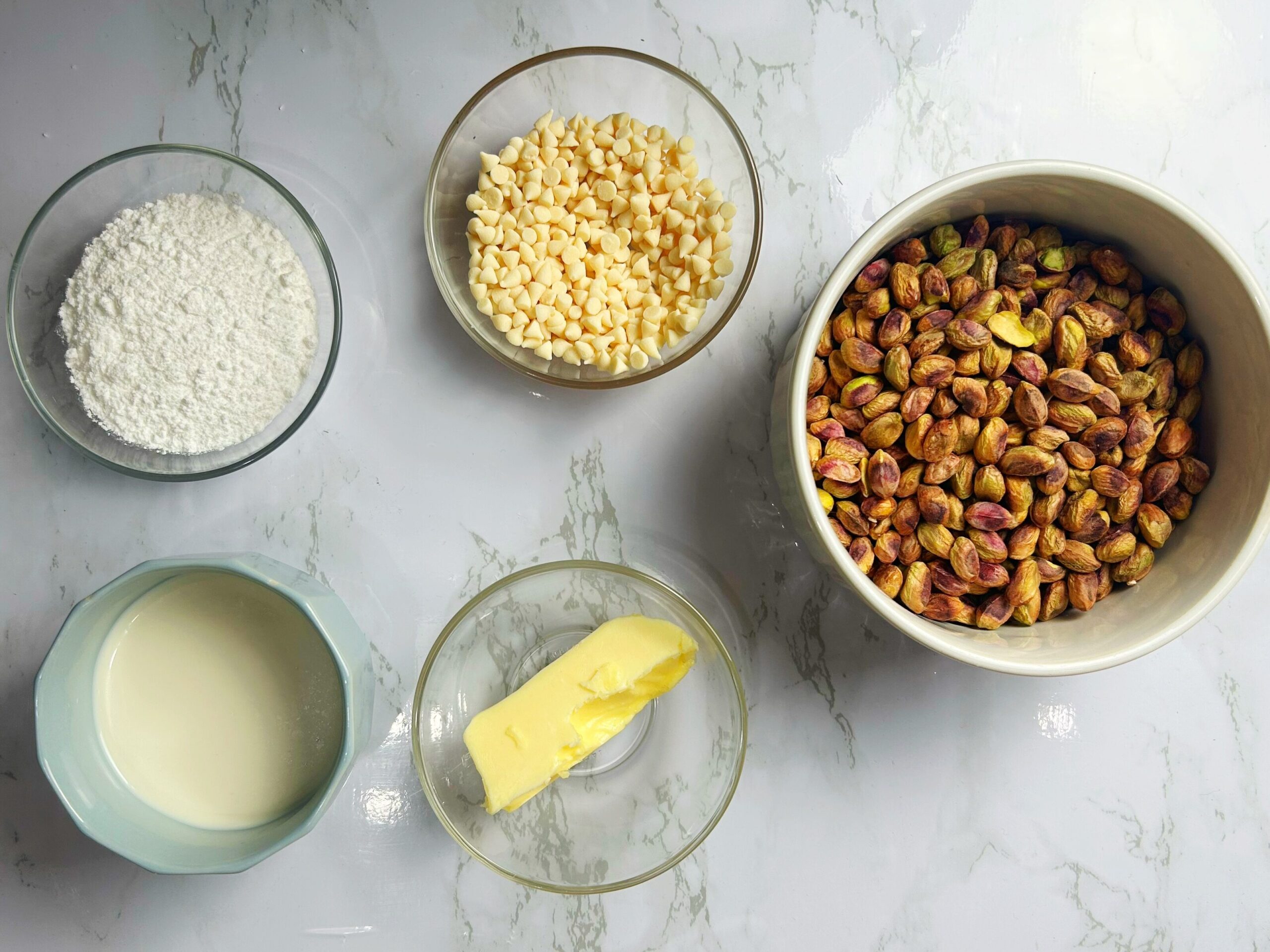 ingredients for pistachio cream recipe